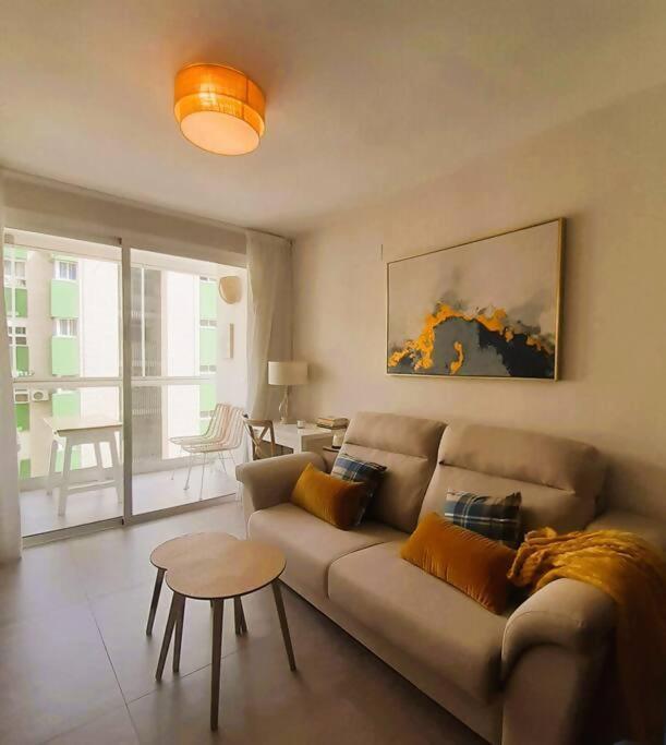 Apartmán Mendoza A Un Paso De La Playa Màlaga Exteriér fotografie