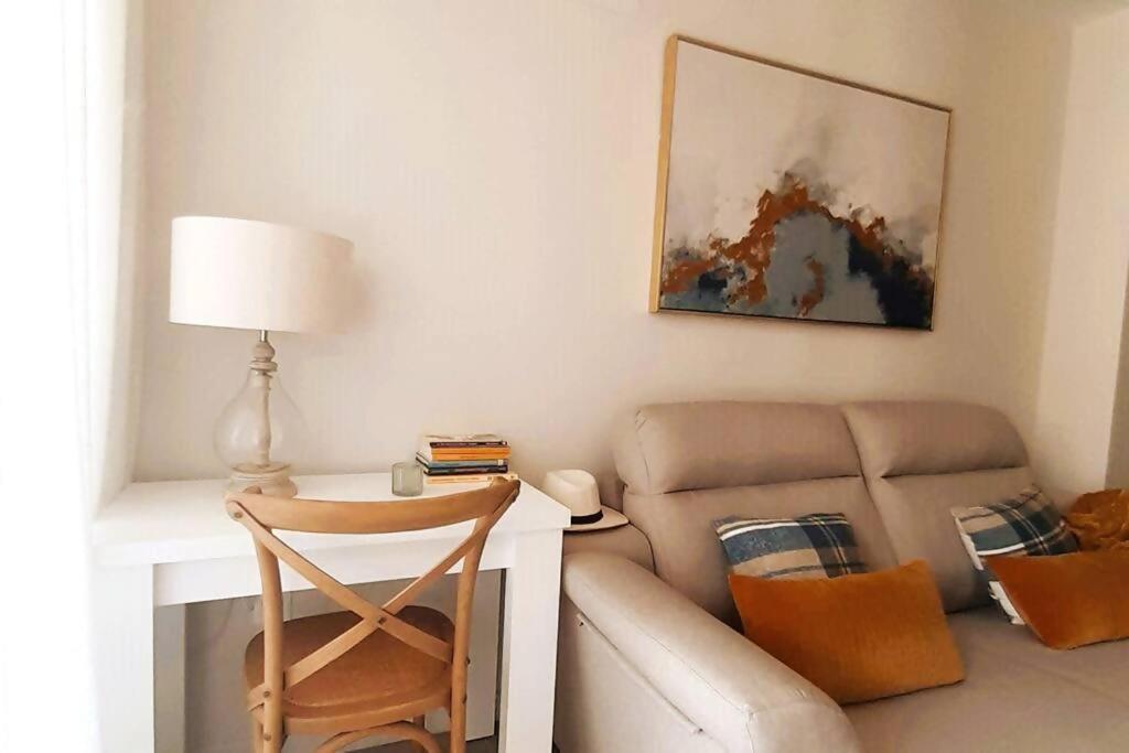 Apartmán Mendoza A Un Paso De La Playa Màlaga Exteriér fotografie